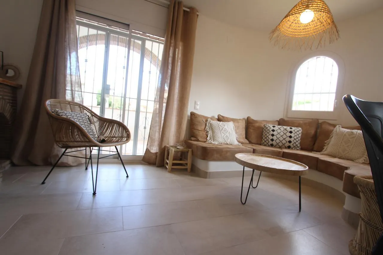 カンブリルス Casa Acacia Marヴィラ 0*,